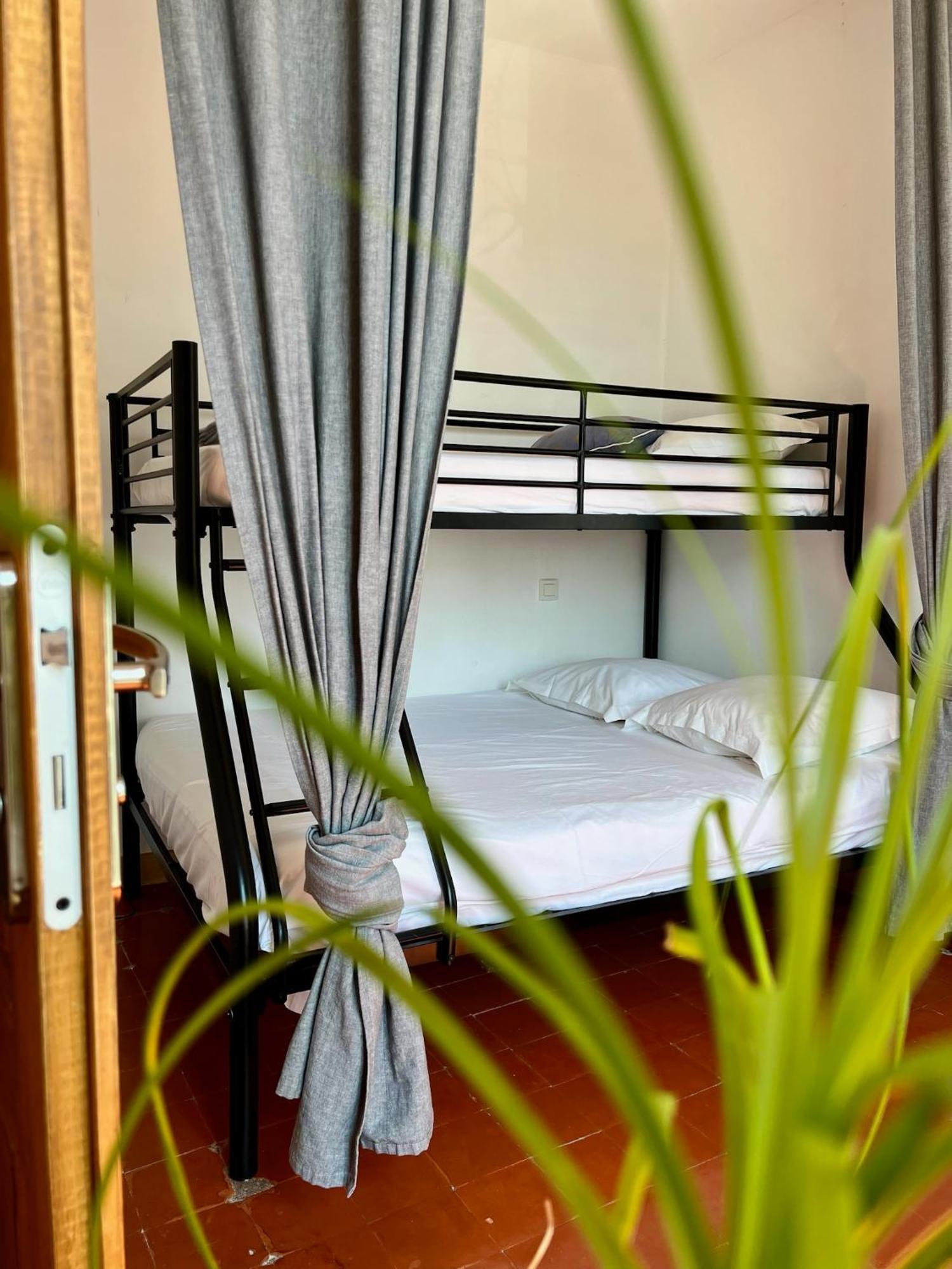 Entre Midi - Maison D'Hotes - B&B Capestang Exterior photo